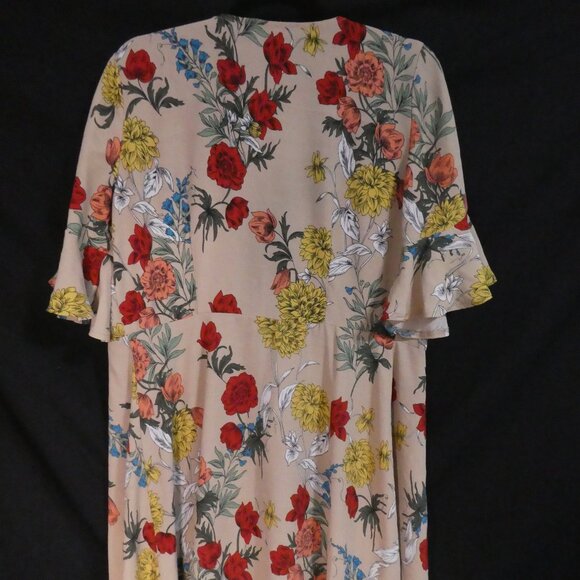 GIRLS ON FILM | size 10 | Floral Tie Waist Gown / Cover-Up - Picture 14 of 16